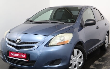 Toyota Yaris III рестайлинг, 2007 год, 379 000 рублей, 3 фотография