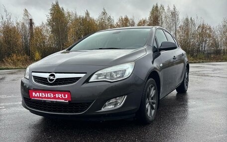 Opel Astra J, 2011 год, 777 777 рублей, 4 фотография