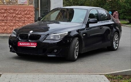 BMW 5 серия, 2006 год, 1 100 000 рублей, 1 фотография