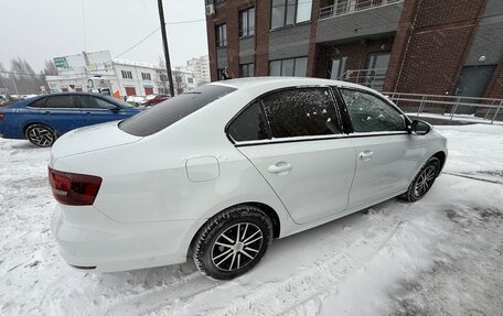 Volkswagen Jetta VI, 2016 год, 1 300 000 рублей, 7 фотография