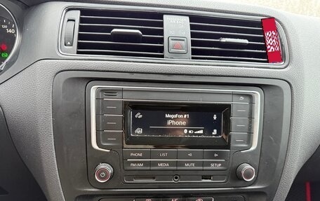 Volkswagen Jetta VI, 2016 год, 1 300 000 рублей, 6 фотография