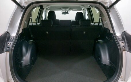 Toyota RAV4, 2018 год, 2 799 000 рублей, 15 фотография