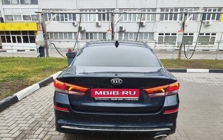 KIA Optima IV, 2018 год, 1 699 999 рублей, 3 фотография