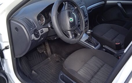 Skoda Octavia, 2012 год, 750 000 рублей, 7 фотография