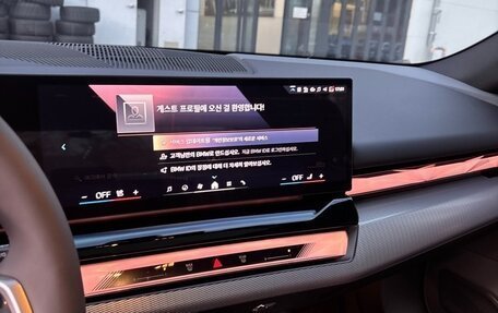 BMW 5 серия, 2025 год, 9 400 000 рублей, 14 фотография