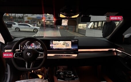 BMW 5 серия, 2025 год, 9 400 000 рублей, 17 фотография