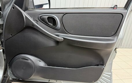 Chevrolet Niva I рестайлинг, 2011 год, 450 000 рублей, 15 фотография