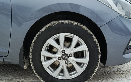 Hyundai Solaris II рестайлинг, 2017 год, 1 212 000 рублей, 22 фотография