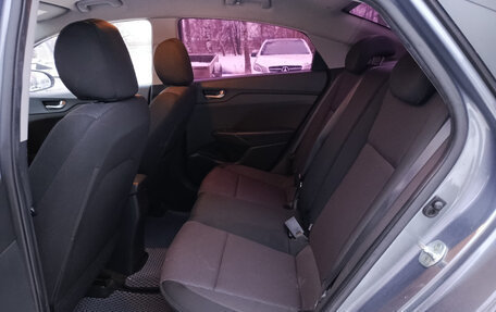 Hyundai Solaris II рестайлинг, 2017 год, 1 212 000 рублей, 16 фотография