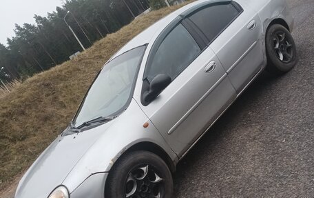 Chrysler Neon II, 2001 год, 250 000 рублей, 2 фотография