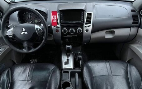 Mitsubishi Pajero Sport II рестайлинг, 2012 год, 1 250 000 рублей, 16 фотография