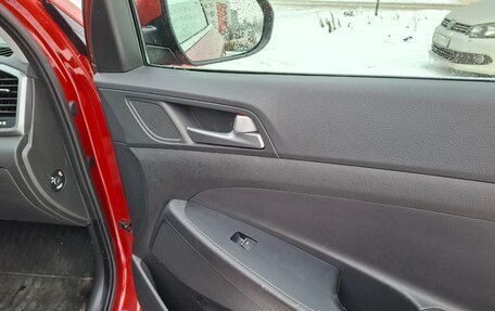 Hyundai Tucson III, 2017 год, 2 199 999 рублей, 12 фотография