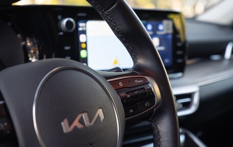 KIA K5, 2021 год, 3 200 000 рублей, 31 фотография