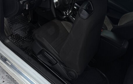 Volkswagen Scirocco III рестайлинг, 2012 год, 1 200 000 рублей, 11 фотография