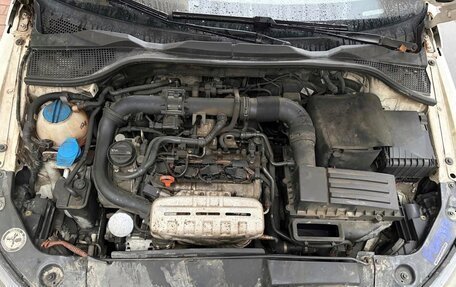 Volkswagen Scirocco III рестайлинг, 2012 год, 1 200 000 рублей, 29 фотография