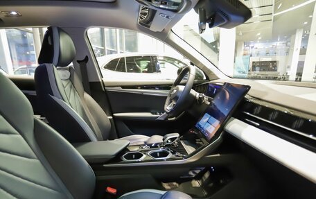 Geely Atlas, 2025 год, 3 922 000 рублей, 21 фотография