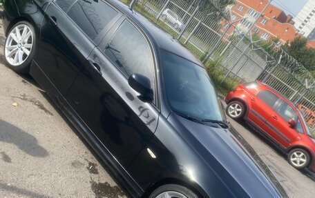 BMW 3 серия, 2010 год, 1 000 000 рублей, 2 фотография