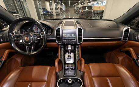 Porsche Cayenne III, 2015 год, 3 390 000 рублей, 8 фотография