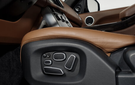 Land Rover Range Rover IV рестайлинг, 2014 год, 4 149 000 рублей, 16 фотография