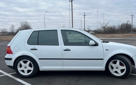 Volkswagen Golf IV, 2002 год, 350 000 рублей, 3 фотография