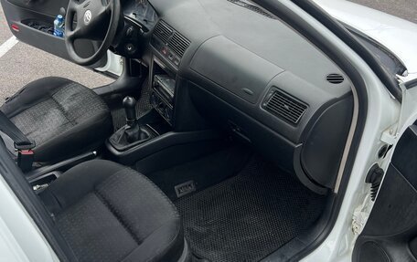 Volkswagen Golf IV, 2002 год, 350 000 рублей, 10 фотография