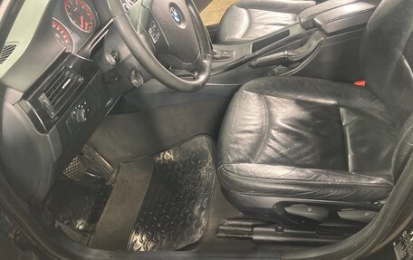 BMW 3 серия, 2006 год, 1 135 000 рублей, 10 фотография