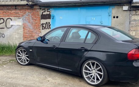 BMW 3 серия, 2006 год, 1 135 000 рублей, 30 фотография