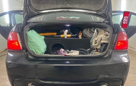 BMW 3 серия, 2006 год, 1 135 000 рублей, 28 фотография