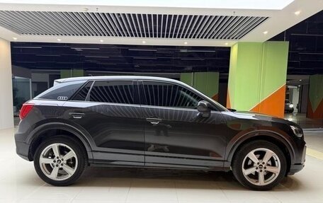 Audi Q2 I, 2022 год, 1 900 000 рублей, 3 фотография