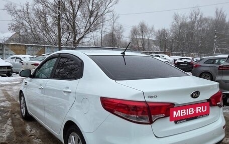 KIA Rio III рестайлинг, 2016 год, 1 070 000 рублей, 2 фотография