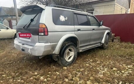 Mitsubishi Pajero Sport II рестайлинг, 2001 год, 390 000 рублей, 4 фотография