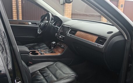 Volkswagen Touareg III, 2013 год, 2 030 000 рублей, 13 фотография