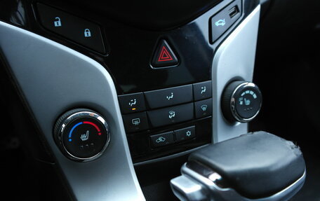 Chevrolet Cruze II, 2012 год, 741 000 рублей, 10 фотография