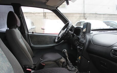 Chevrolet Niva I рестайлинг, 2003 год, 249 990 рублей, 13 фотография