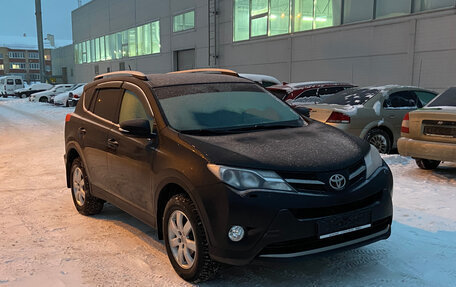 Toyota RAV4, 2014 год, 1 650 000 рублей, 3 фотография
