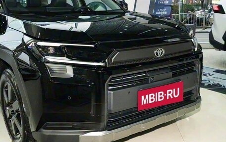 Toyota RAV4, 2025 год, 4 300 000 рублей, 8 фотография