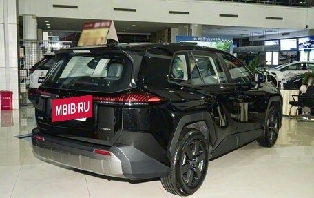 Toyota RAV4, 2025 год, 4 300 000 рублей, 6 фотография