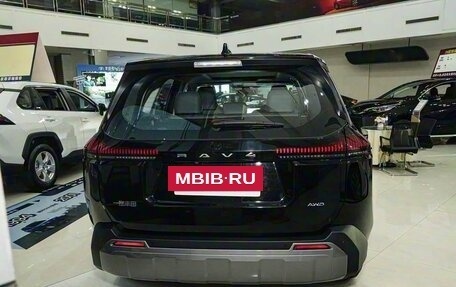 Toyota RAV4, 2025 год, 4 300 000 рублей, 20 фотография