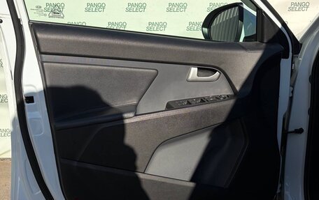 KIA Sportage III, 2011 год, 1 345 000 рублей, 21 фотография