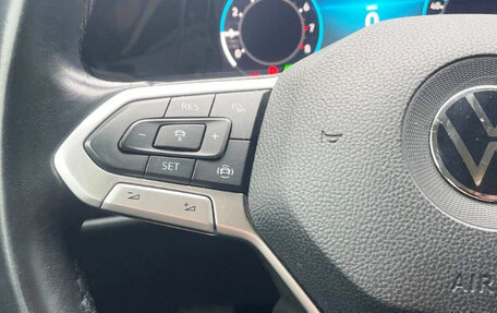 Volkswagen Golf VIII, 2021 год, 1 950 000 рублей, 13 фотография