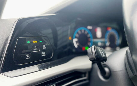 Volkswagen Golf VIII, 2021 год, 1 950 000 рублей, 20 фотография