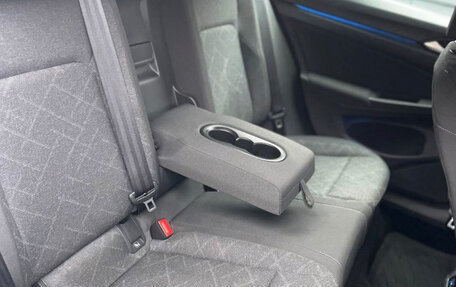 Volkswagen Golf VIII, 2021 год, 1 950 000 рублей, 23 фотография