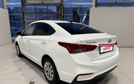 Hyundai Solaris II рестайлинг, 2018 год, 1 350 000 рублей, 3 фотография