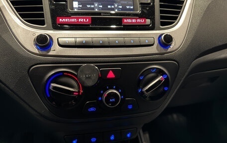 Hyundai Solaris II рестайлинг, 2018 год, 1 350 000 рублей, 21 фотография