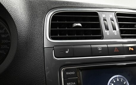 Volkswagen Polo VI (EU Market), 2018 год, 1 085 000 рублей, 21 фотография