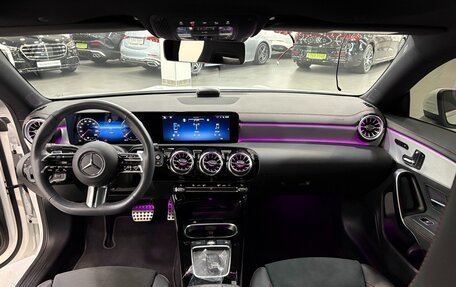 Mercedes-Benz CLA, 2024 год, 4 890 000 рублей, 9 фотография