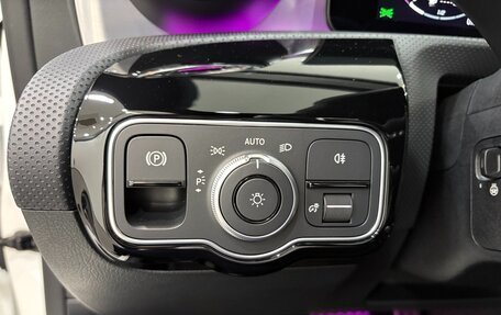 Mercedes-Benz CLA, 2024 год, 4 890 000 рублей, 17 фотография