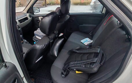 Renault Logan I, 2012 год, 245 000 рублей, 10 фотография