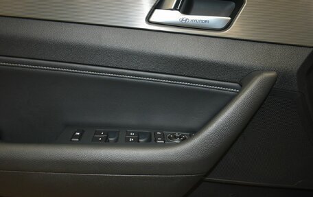 Hyundai Sonata VII, 2019 год, 1 899 000 рублей, 5 фотография