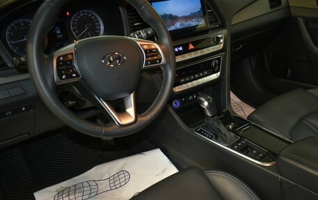 Hyundai Sonata VII, 2019 год, 1 899 000 рублей, 7 фотография